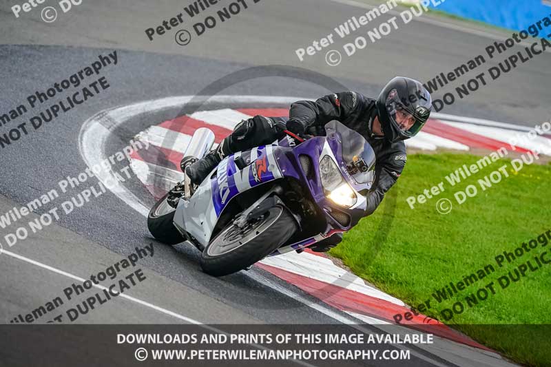 donington no limits trackday;donington park photographs;donington trackday photographs;no limits trackdays;peter wileman photography;trackday digital images;trackday photos